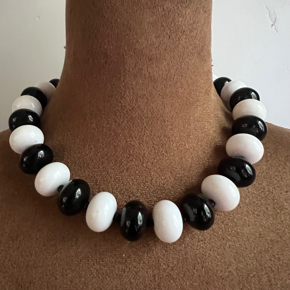 Vintage Black White Chunky Acrylic Bead Necklace 18 Inch Dark Academia